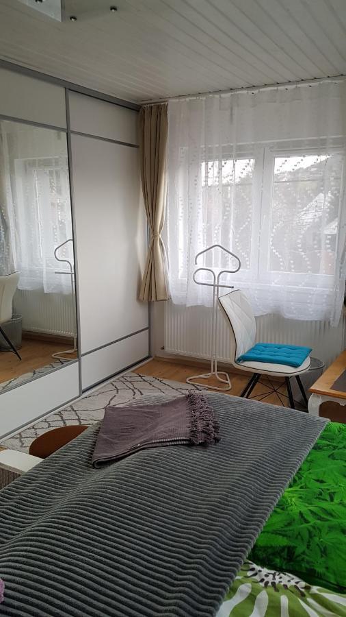 Appartamento Családi haz Budapest Esterno foto