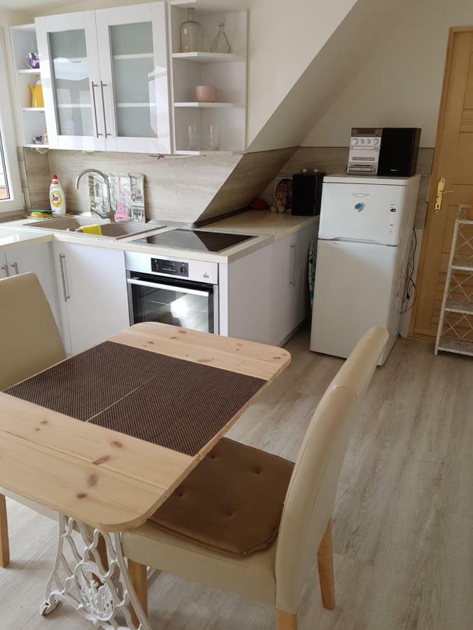Appartamento Családi haz Budapest Esterno foto